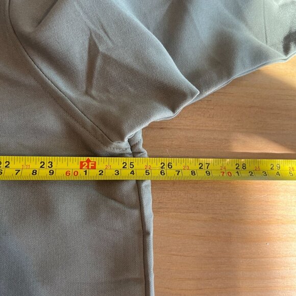 Bungalow Men's Cargo Safari Collar Buttons Down Shirt X-Large in Dark Sand - Picture 9 of 11